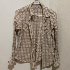 Long sleeve button shirt